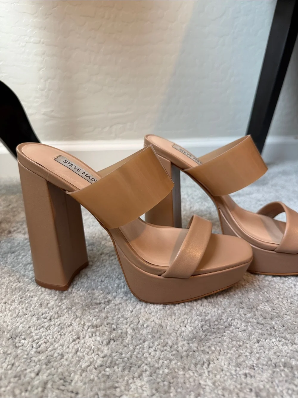Steve Madden Nude/Tan Platform Block Heel Sandals